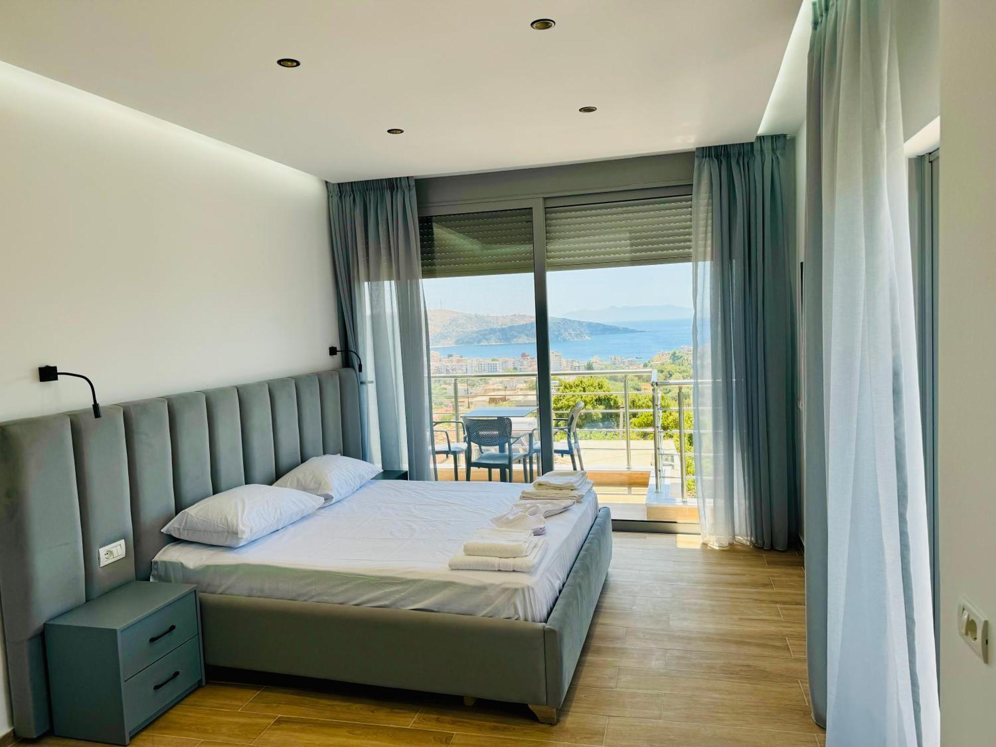 Petros Rooms Himare Exteriör bild